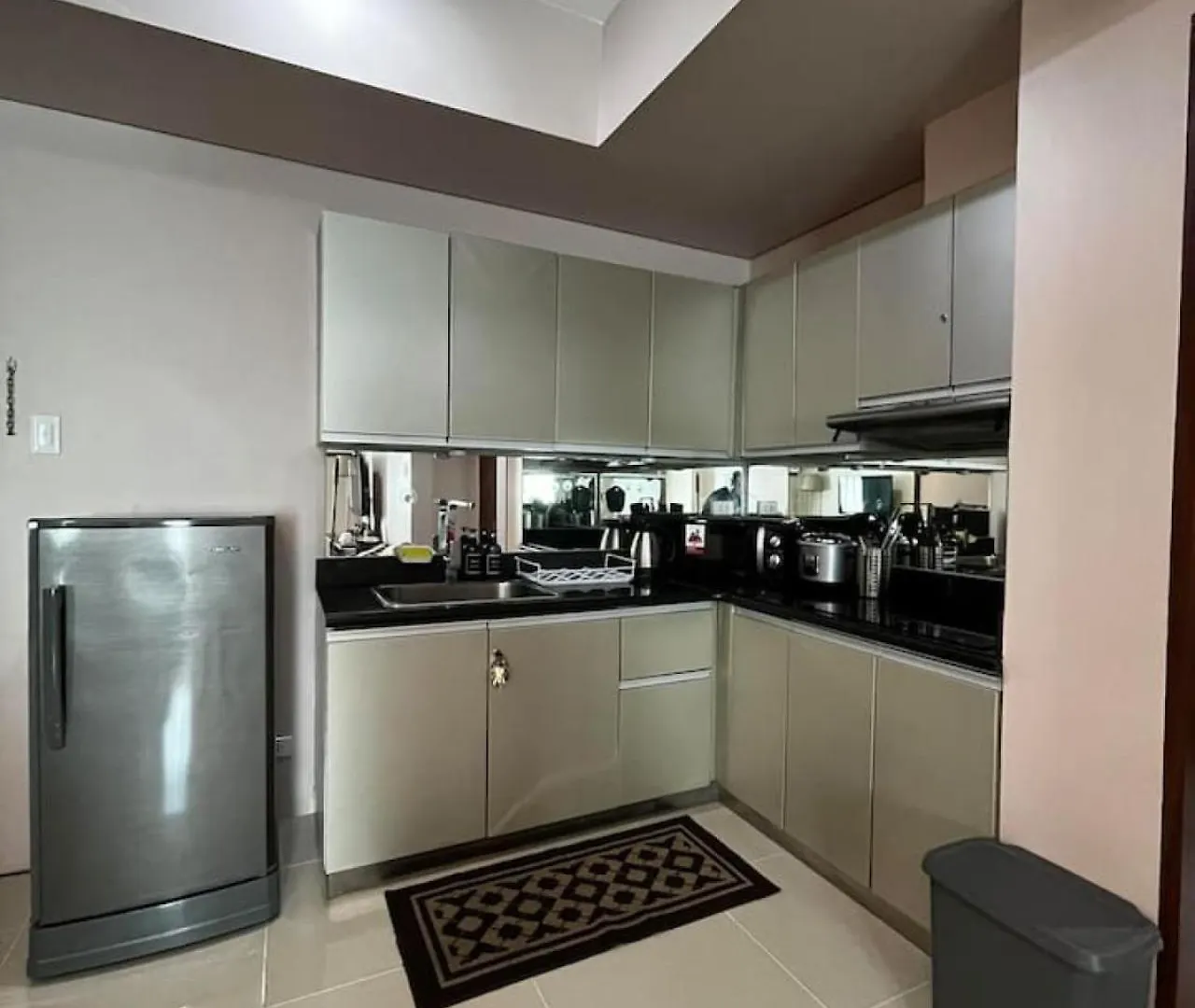 Apartment The Beacon Condo Manila Philippines